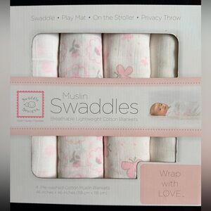Swaddle Design Pack of 4 blankets - NEW - pink & white